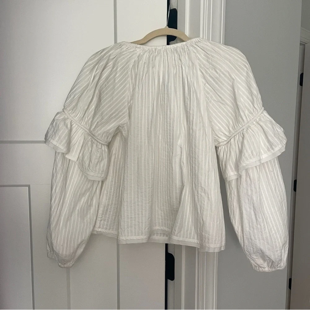 Ulla Johnson Concetta Blouse White long sleeve Tassle v neck puff ruffle sleeve